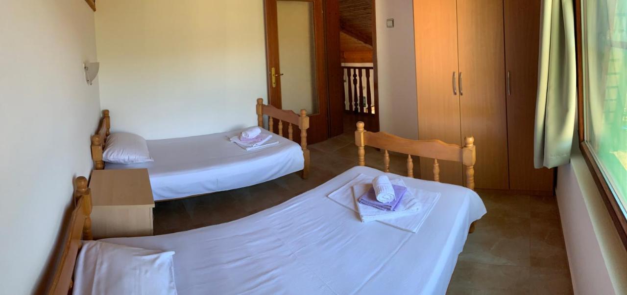 Holiday Home Bratica อุลซิน ภายนอก รูปภาพ
