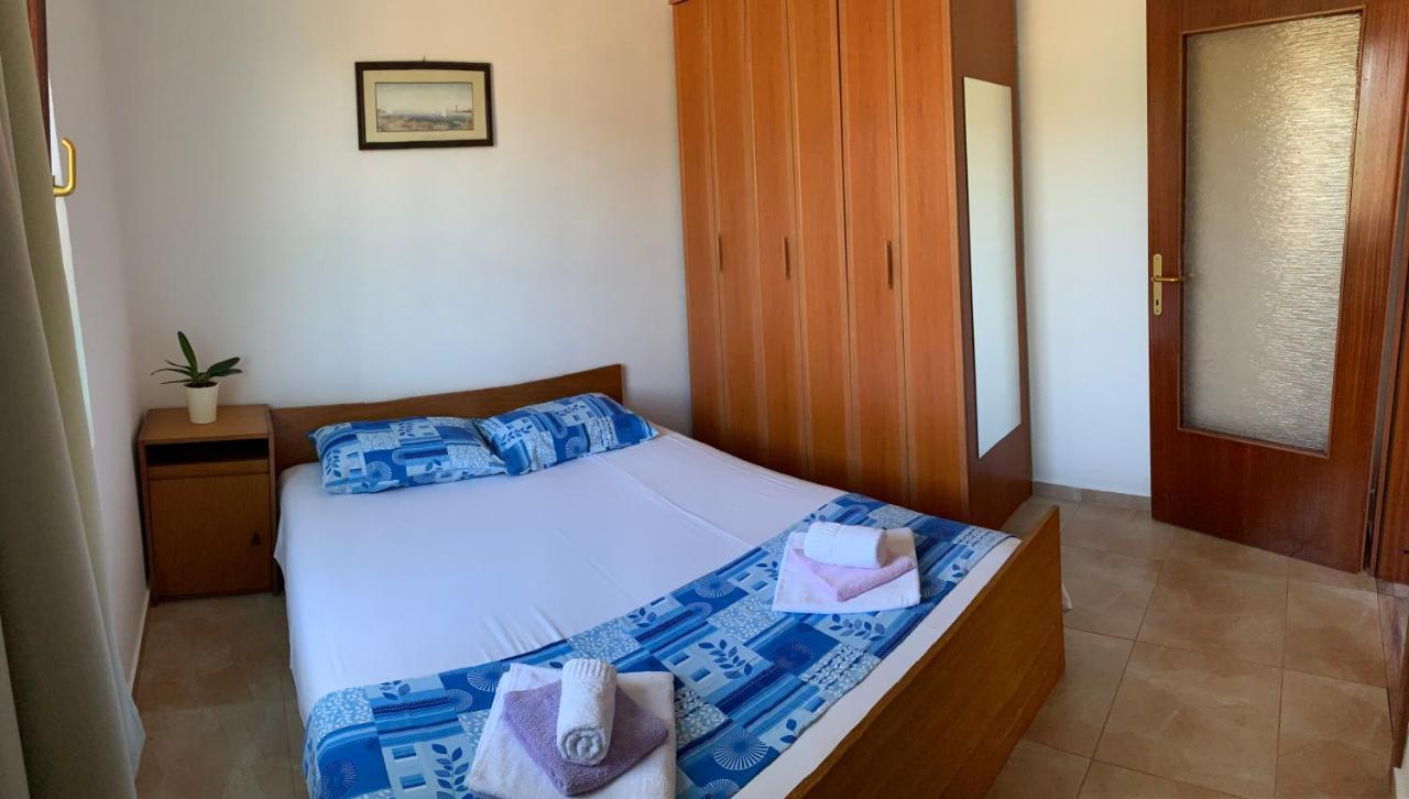 Holiday Home Bratica อุลซิน ภายนอก รูปภาพ